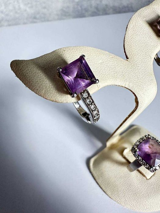 Продам серебряный комплект 925 проба