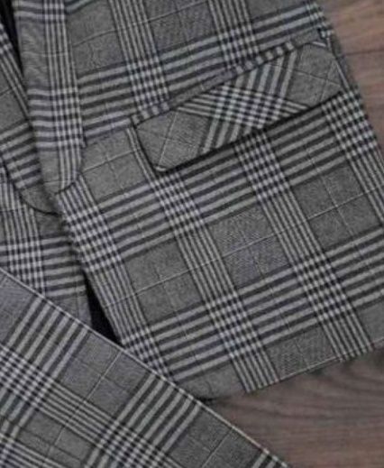 Garnitur damski nowy M