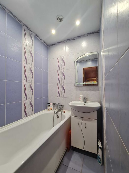 Ціну знижено! Продаж 2 кімнатної квартири, Площа Перемоги. СЕРТИФІКАТ!