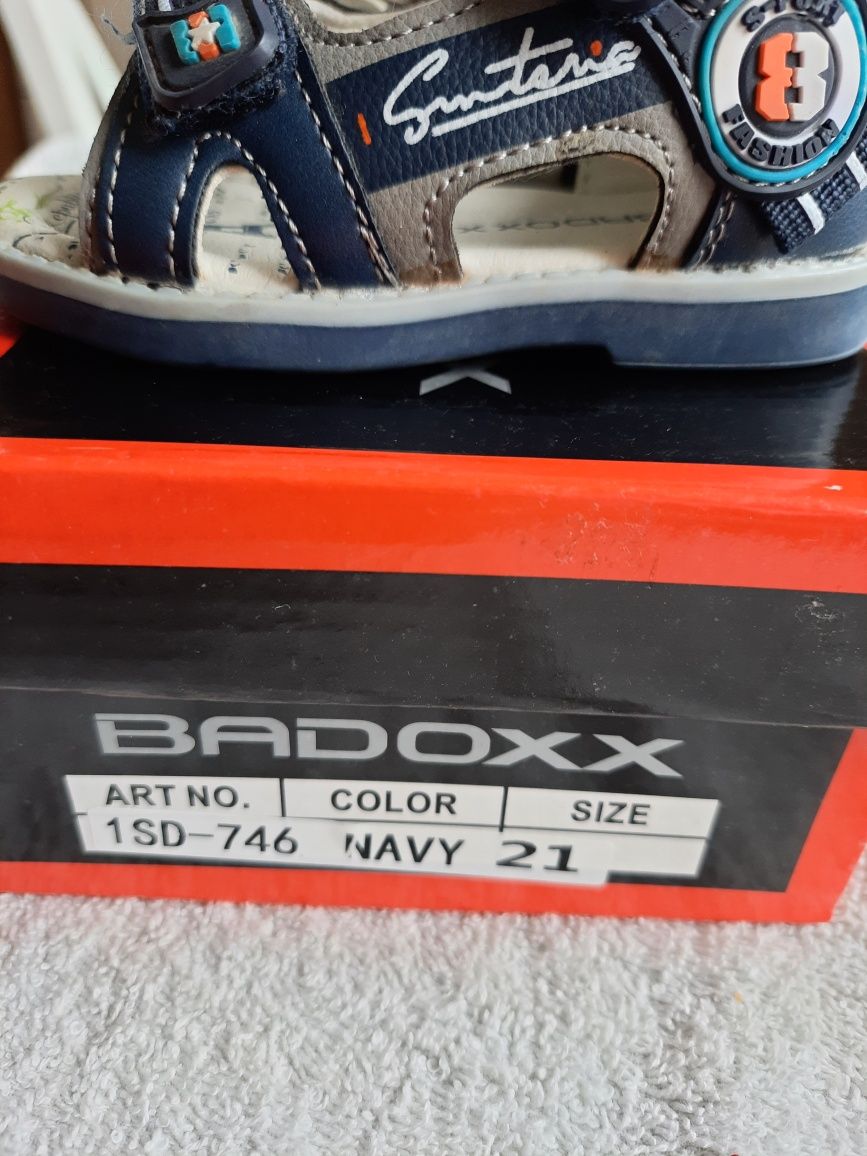 Sandały chłopięce r. 21 badoxx