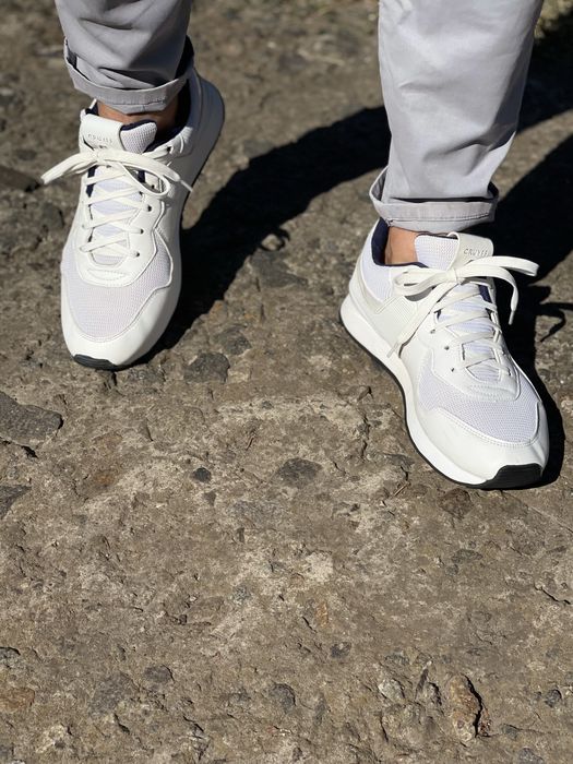 Кросівки чоловічі, кроссовки белые