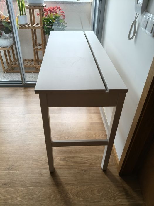 Secretaria Hennes IKEA