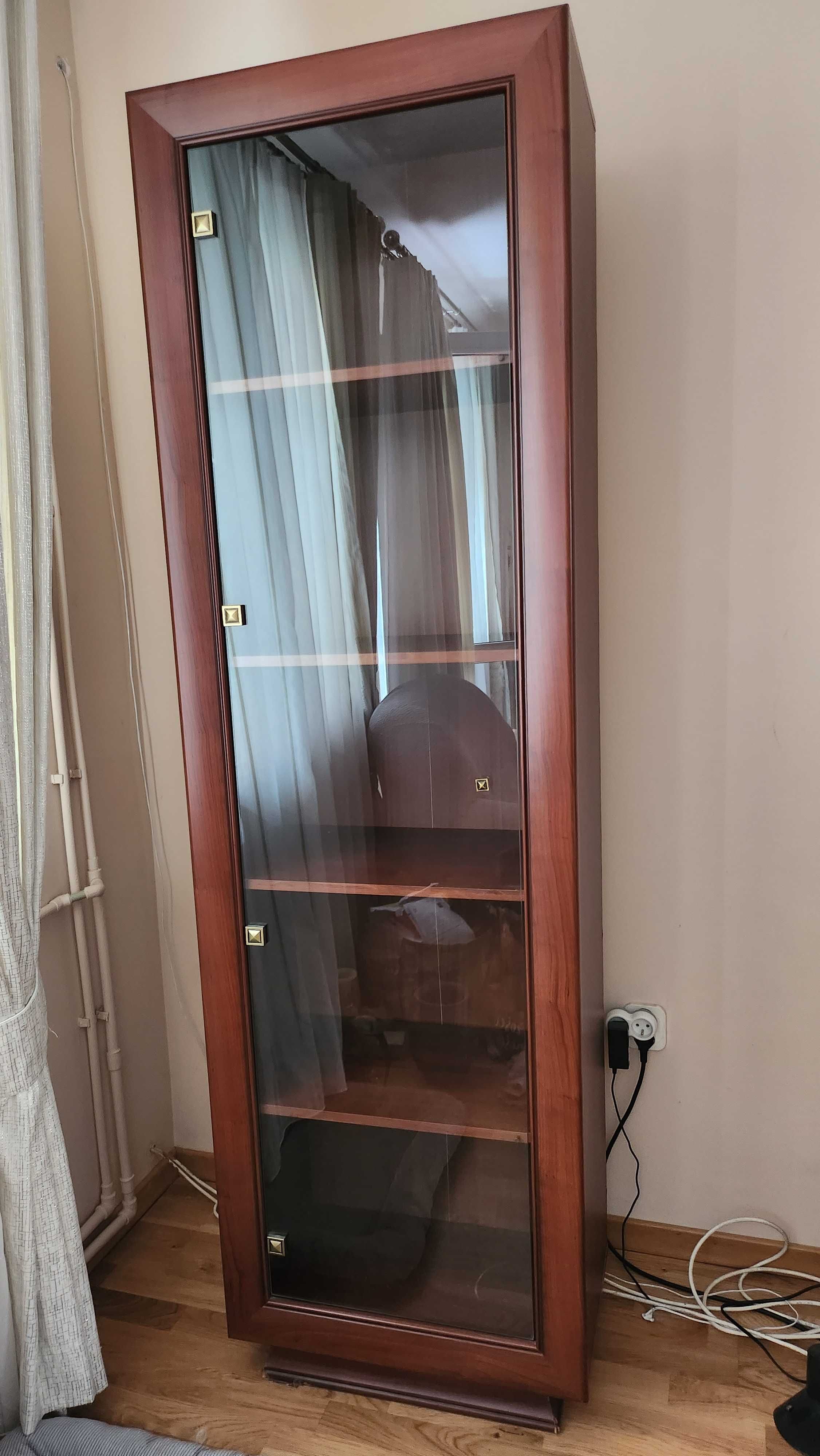 kredens BRW bardzo ładny