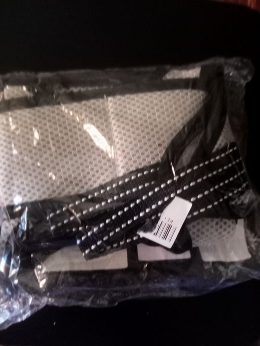 Тримач для котів