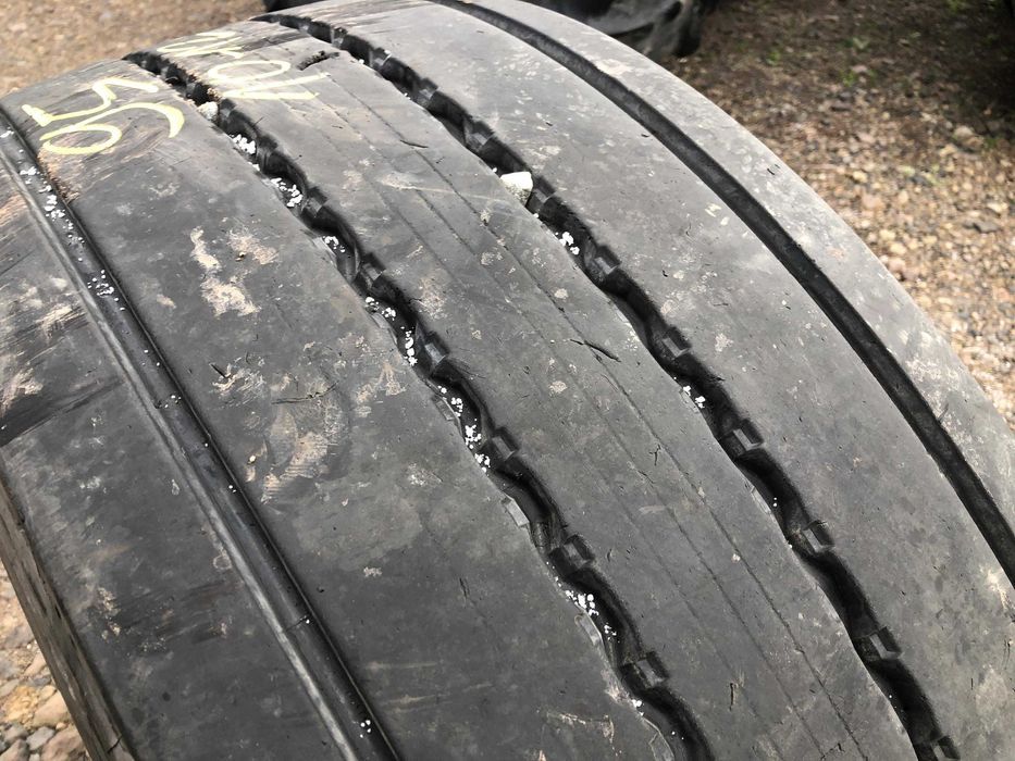 385/55R22.5 Opona SEMPERIT RUNNER T2 Naczepa 2