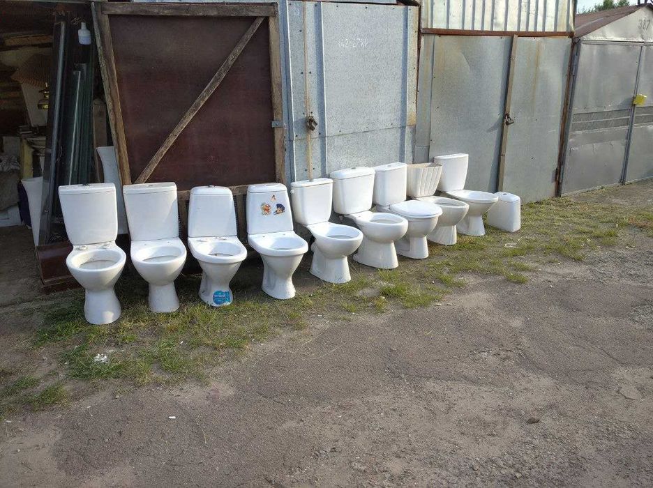 Унитазы с бачками и без бу Выбор Оболонь, Услуги сантехника