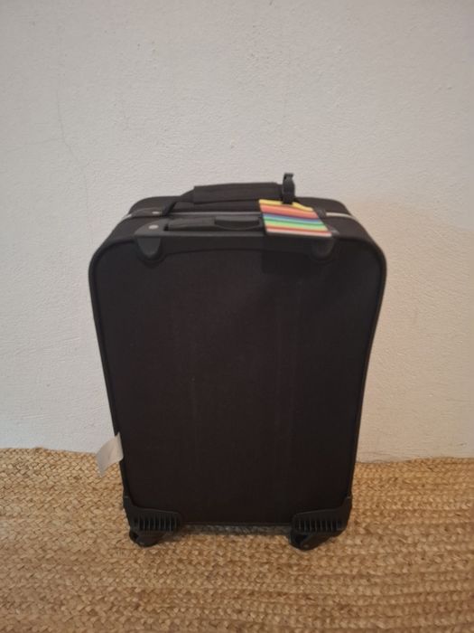 Mala viagem Savebag 
46 x 33 X 18
Excelente estado