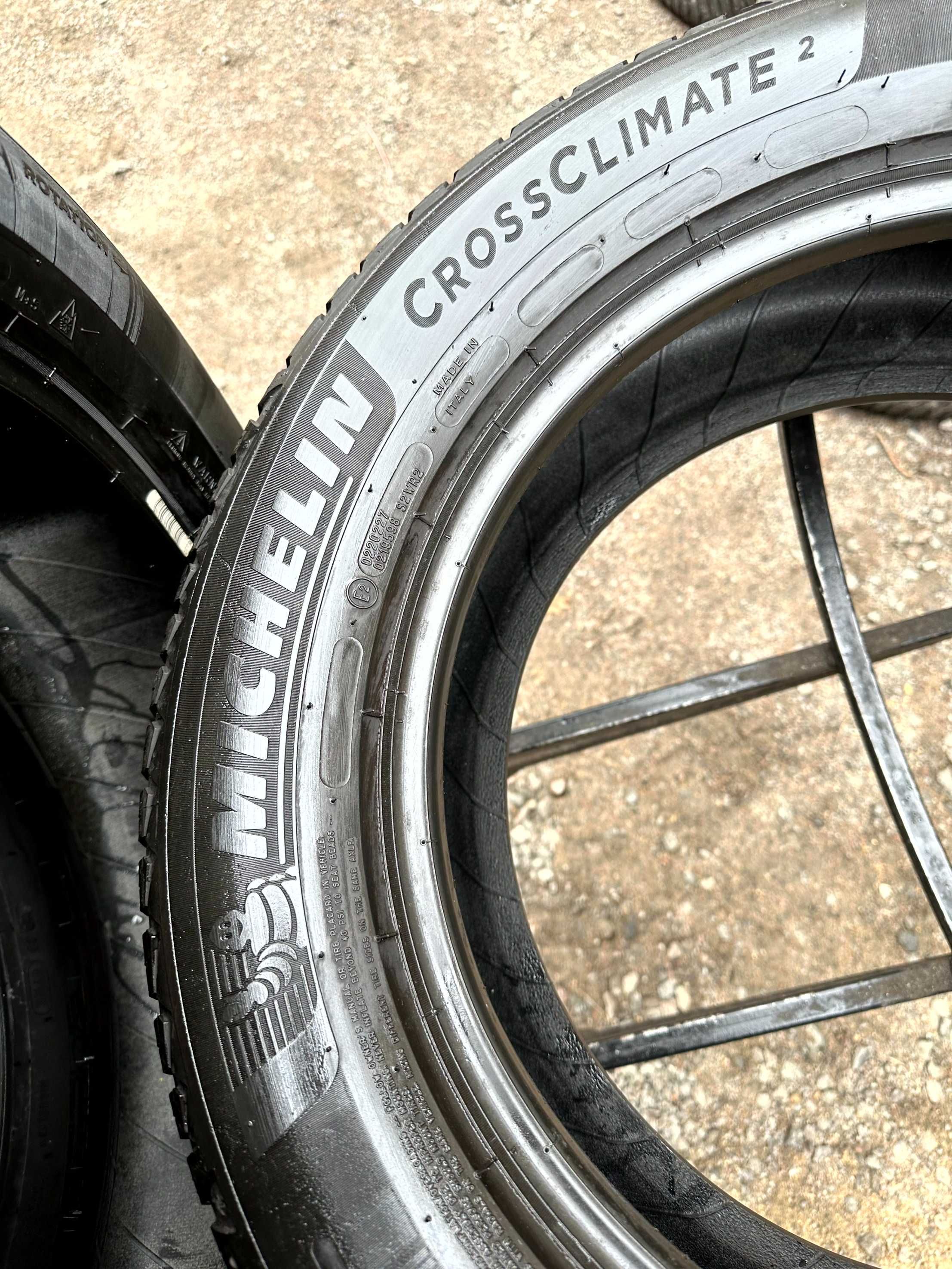 Шины БУ 235 55 R 17 Michelin CrossClimate 2 Резина комплект