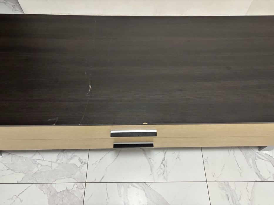 Комод під телевізор