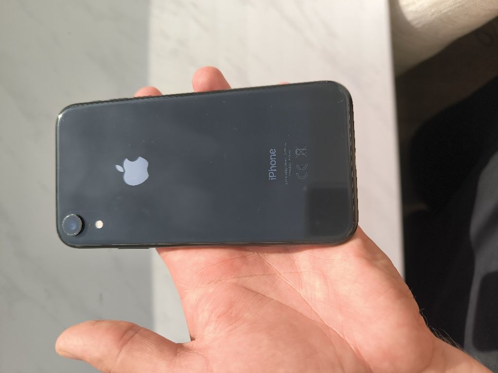 Телефон iphone xr 128