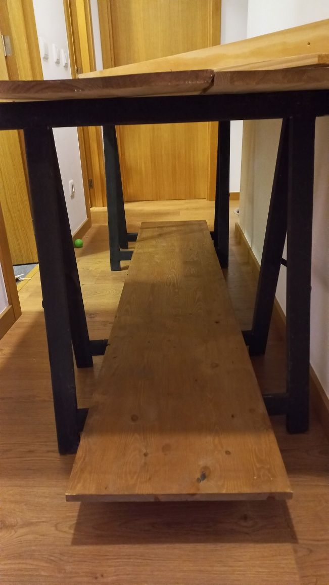 Cavaletes com tampo de mesa ótimo para bancada de trabalho