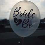 Balony przezroczyste czarny napis bride to be 6 szt.