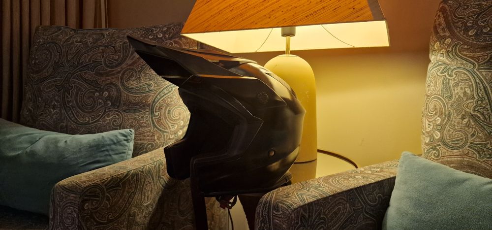 Vendo capacete de bicicleta.