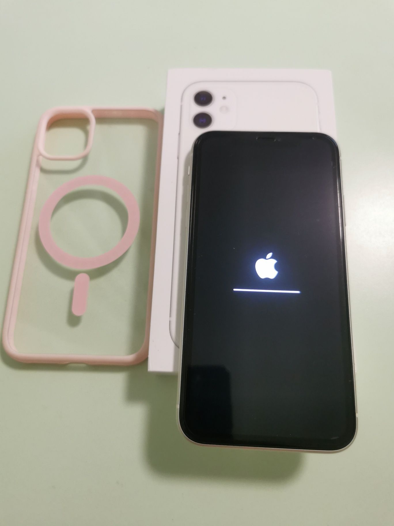IPhone 11 / 128GB