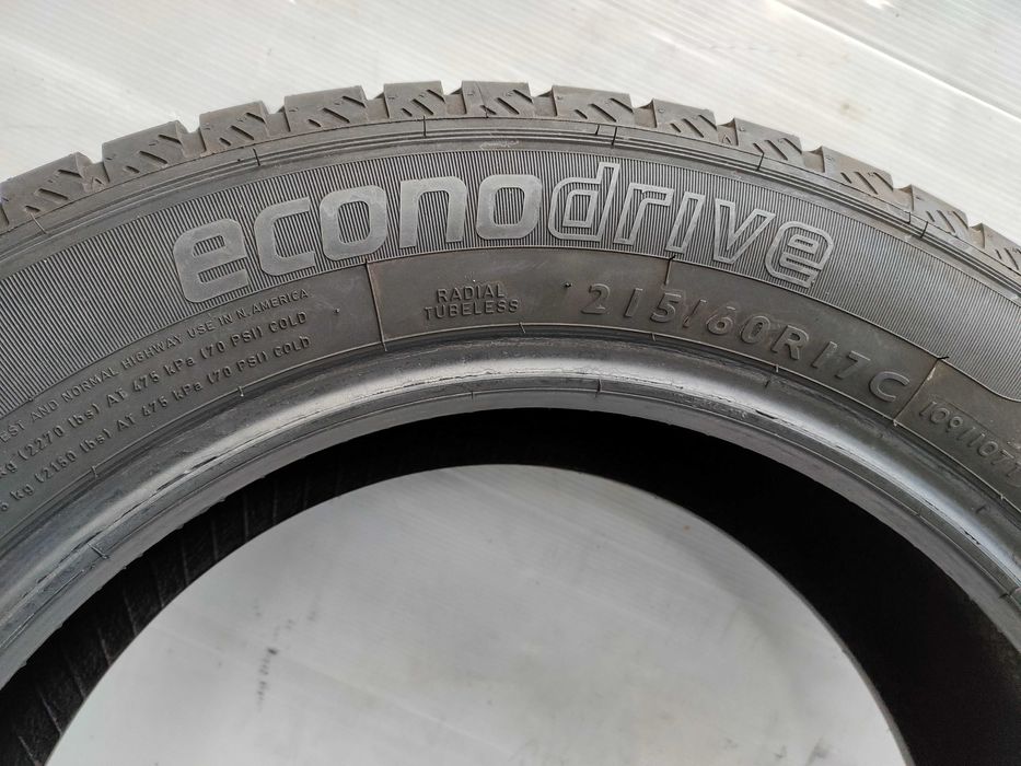 Opony Letnie 215/60/17C Dunlop 4szt 8mm