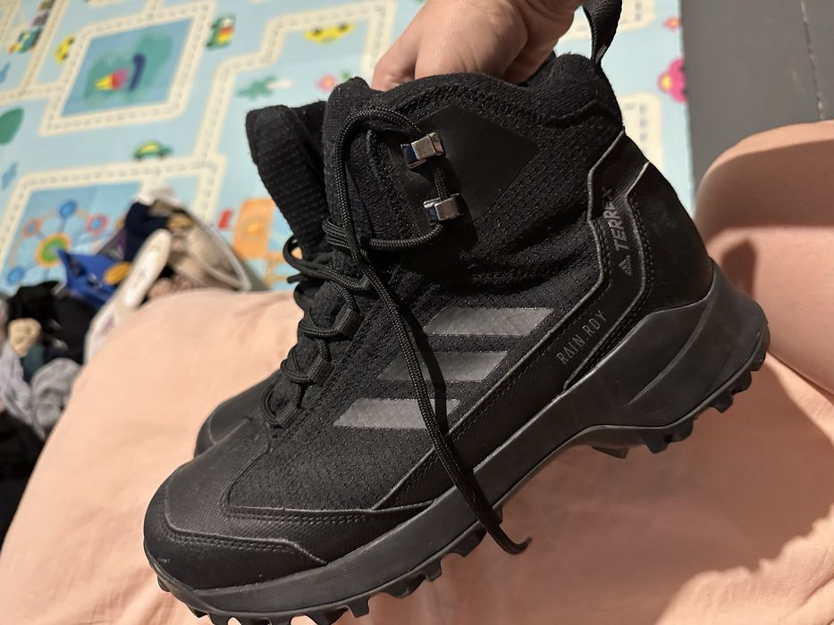 Ботинки adidas terrex зима