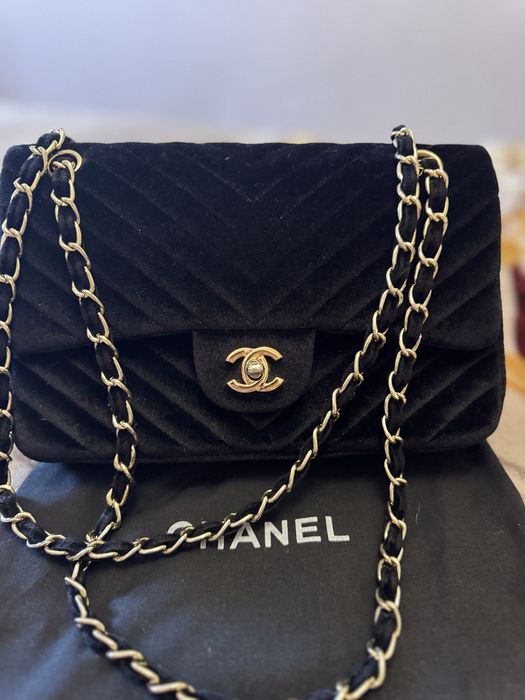 Бархатная сумка Chanel