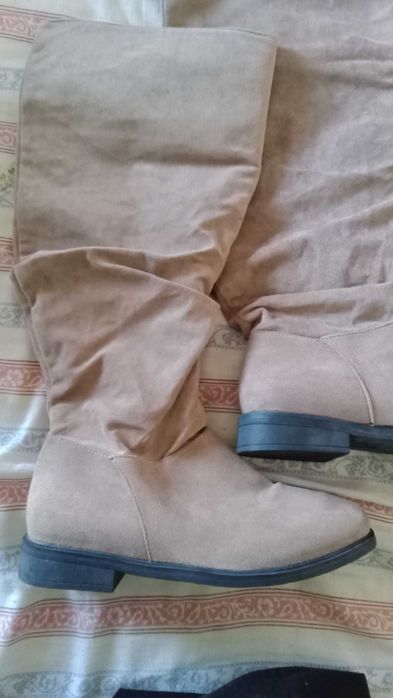 Botas de mulher novas 41