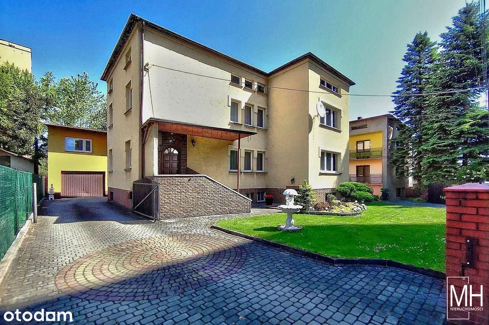 Dom 2 - rodzinny, możliwość zaadoptowania poddasza.