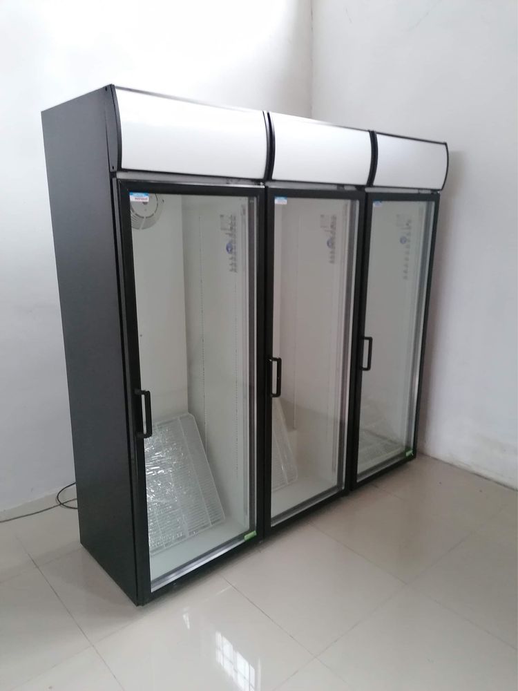 Witryna lchłodziarka lodowka Frigoglass maxi 530l 68 cm .