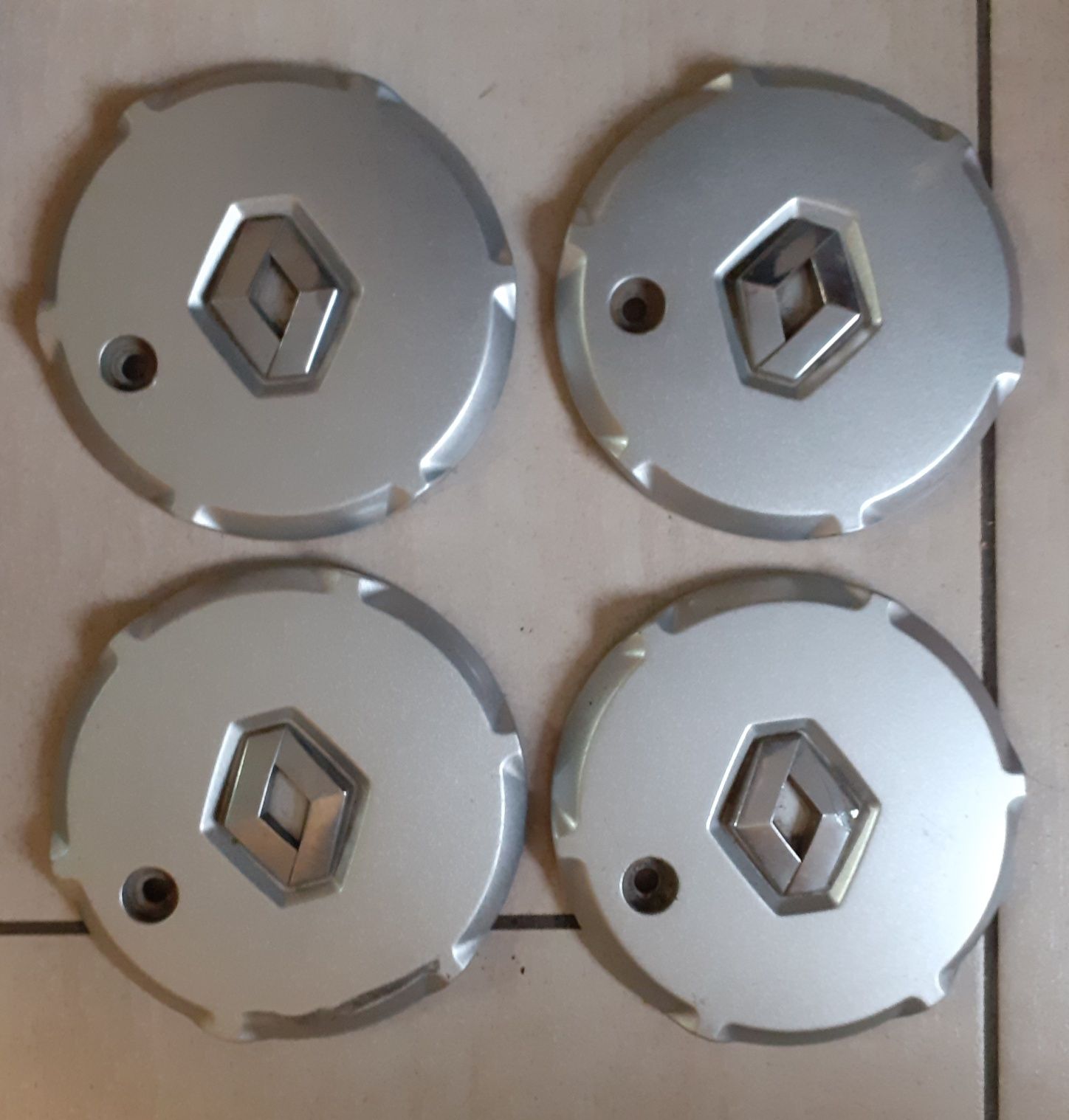 Dekielki  Renault 152mm komplet
