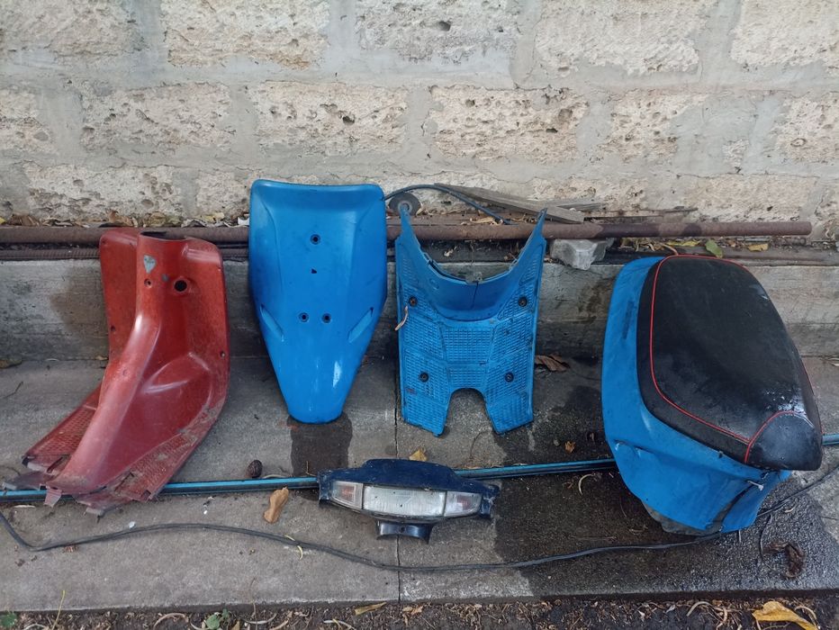 Продам пластик dio af 18 honda