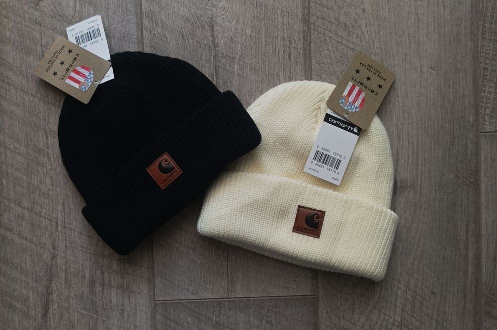 Шапки нові -the north face, Carhartt
