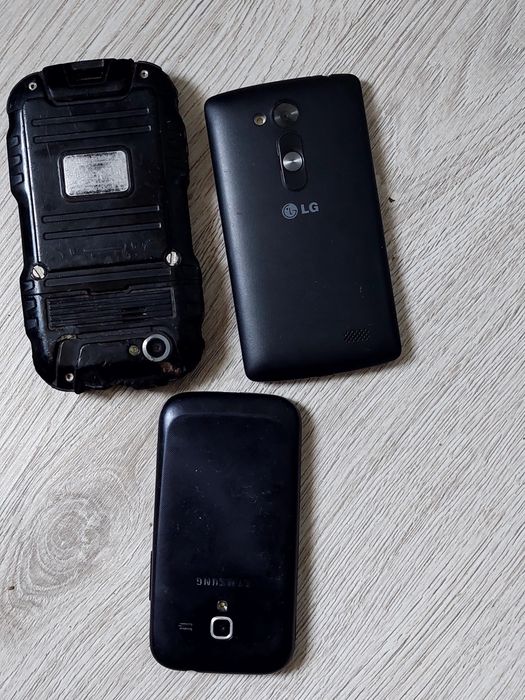 Zestaw , całość telefony na części Samsung,  LG i Evolveo