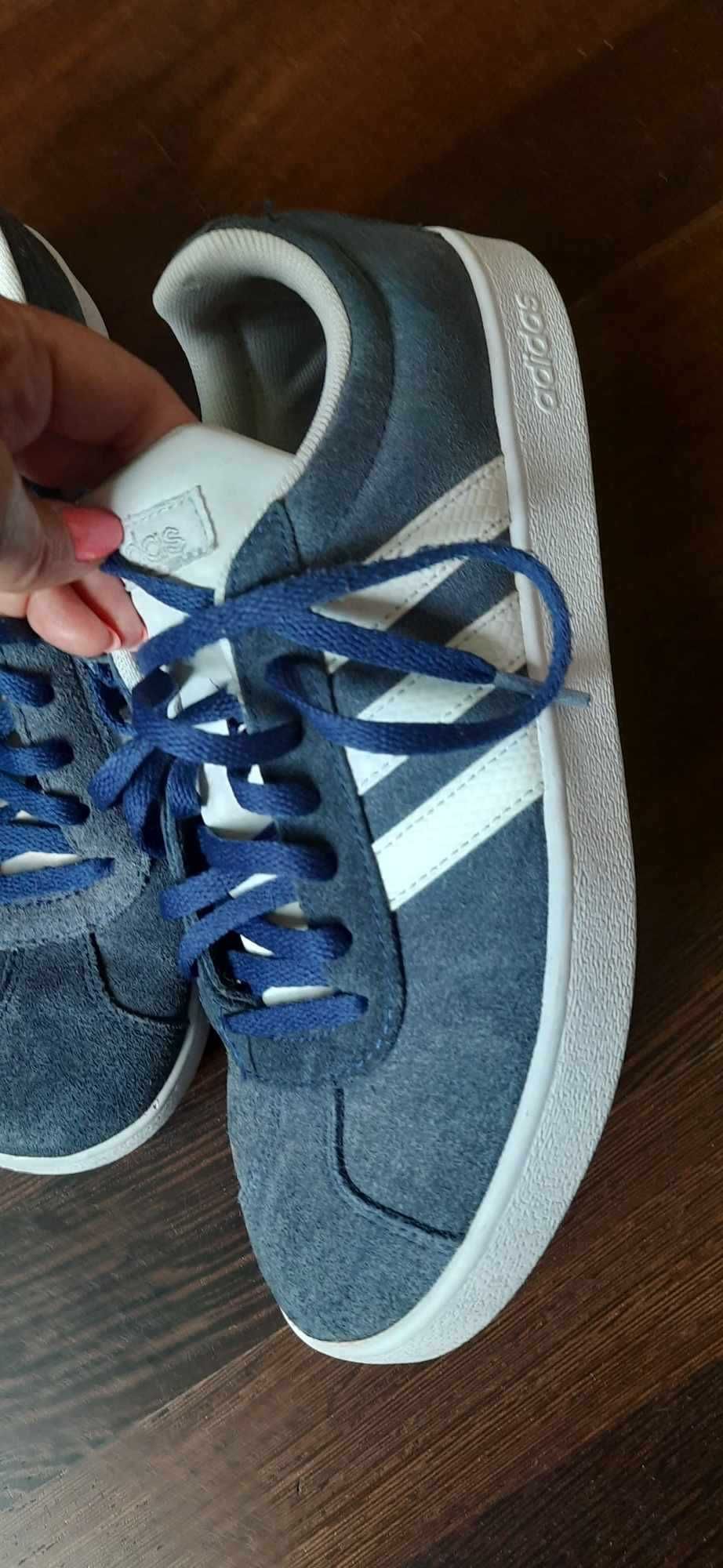 Snickersy Adidas r.38