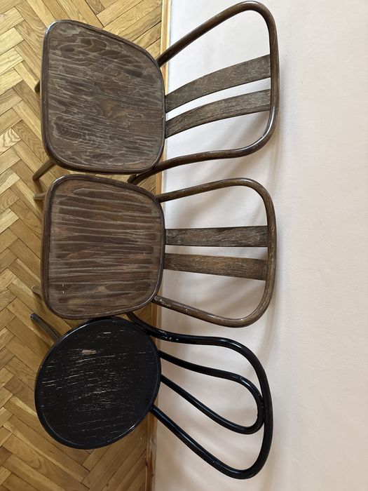 Komplet trzech krzeseł