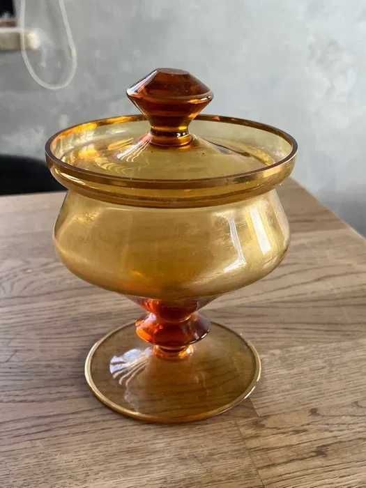 Bombonierka szklana PRL