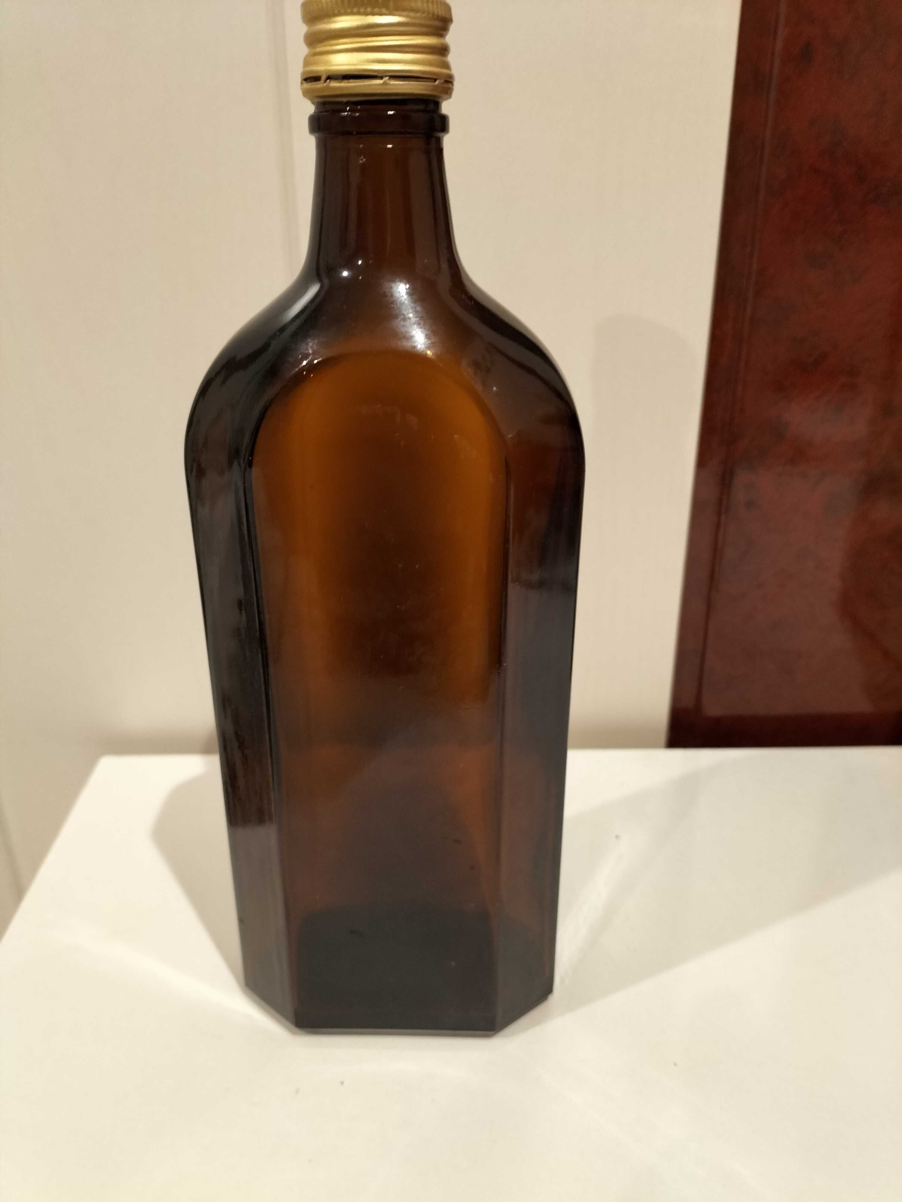 Butelka z ciemnego szkła, pojemność 500 ml