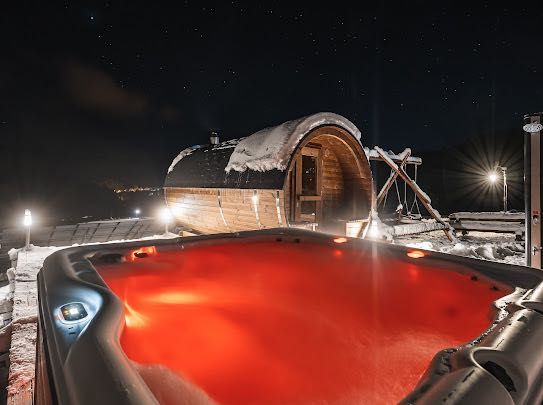 Ferie 2026 Bieszczady jacuzzi sauna noclegi Apartamenty i pokoje