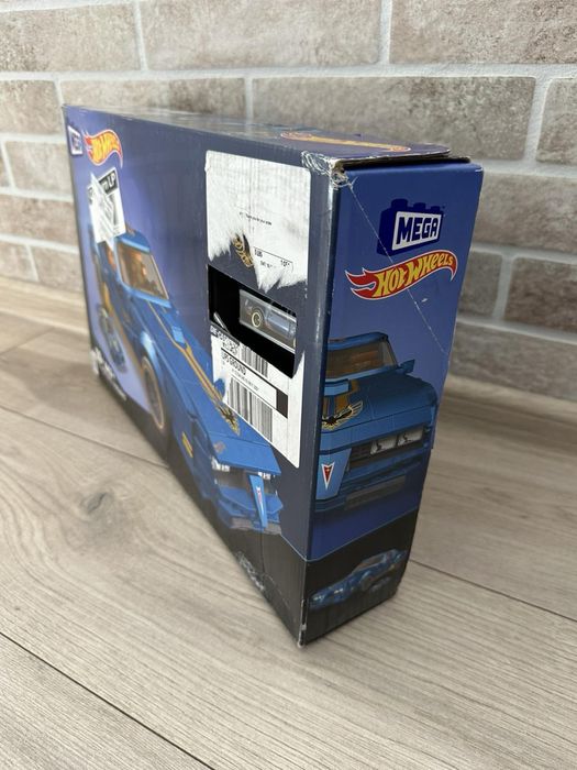 MEGA Hot Wheels Pontiac Firebird