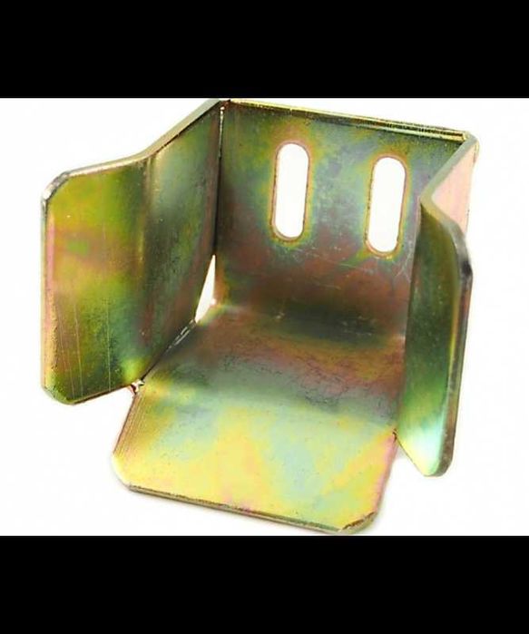 Zestaw Wózków 5 rolkowych profil 80x80x5 z rolką najazdową i gniazdem