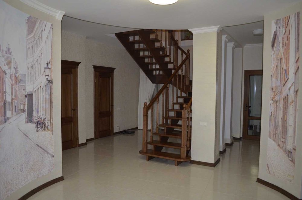 Великолепный дом в центре Фонтанки