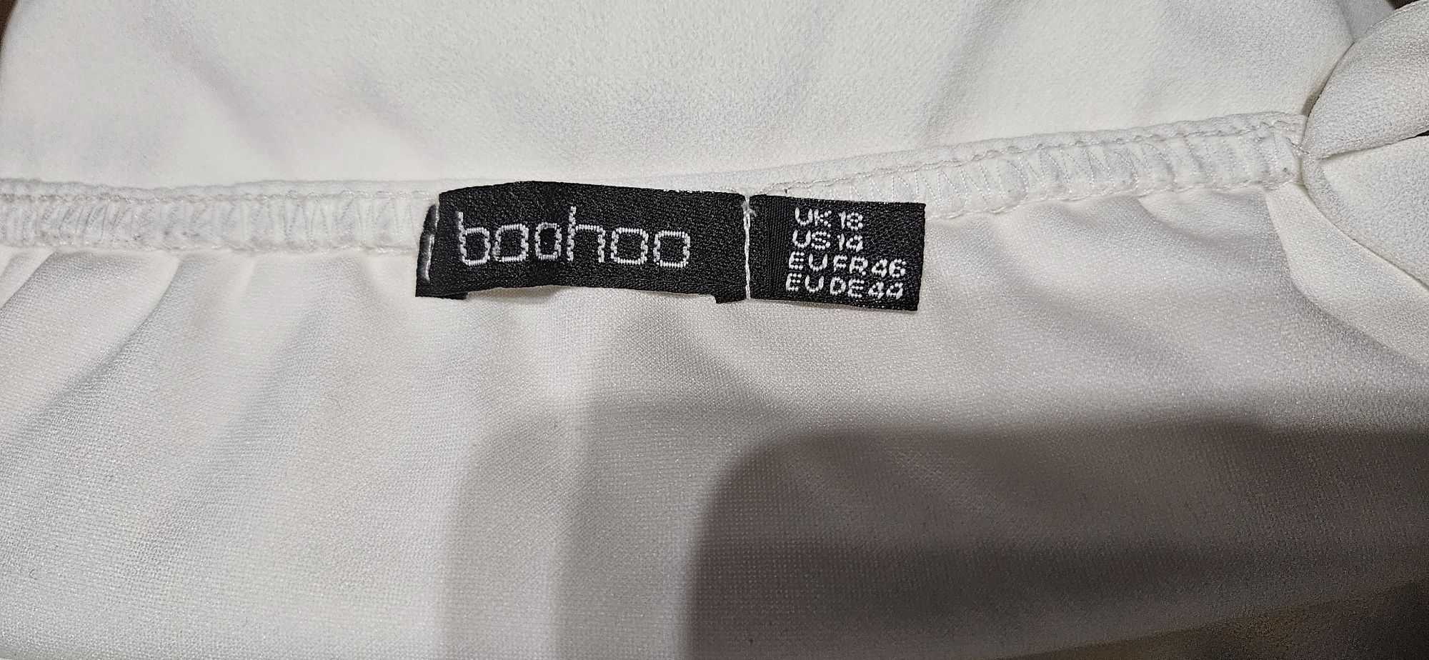 Sukienka midi biała Boohoo 44