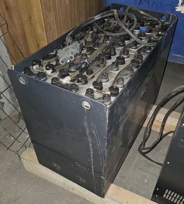 Bateria trakcyjna 48V 375Ah 48V3PzS375Ah magazyn energii