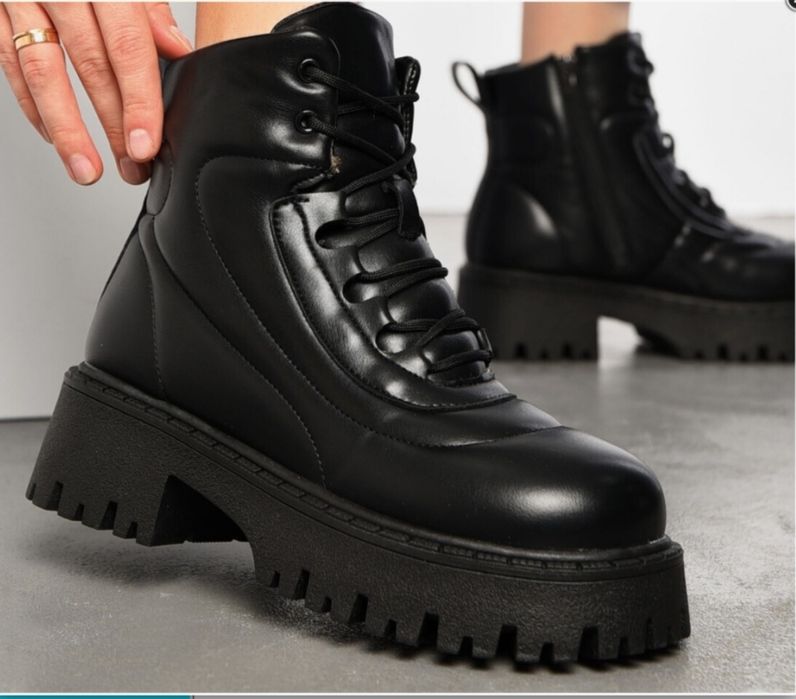 Ботінки на 34 36 37 38 сапоги черевики зимові жіночі чорні