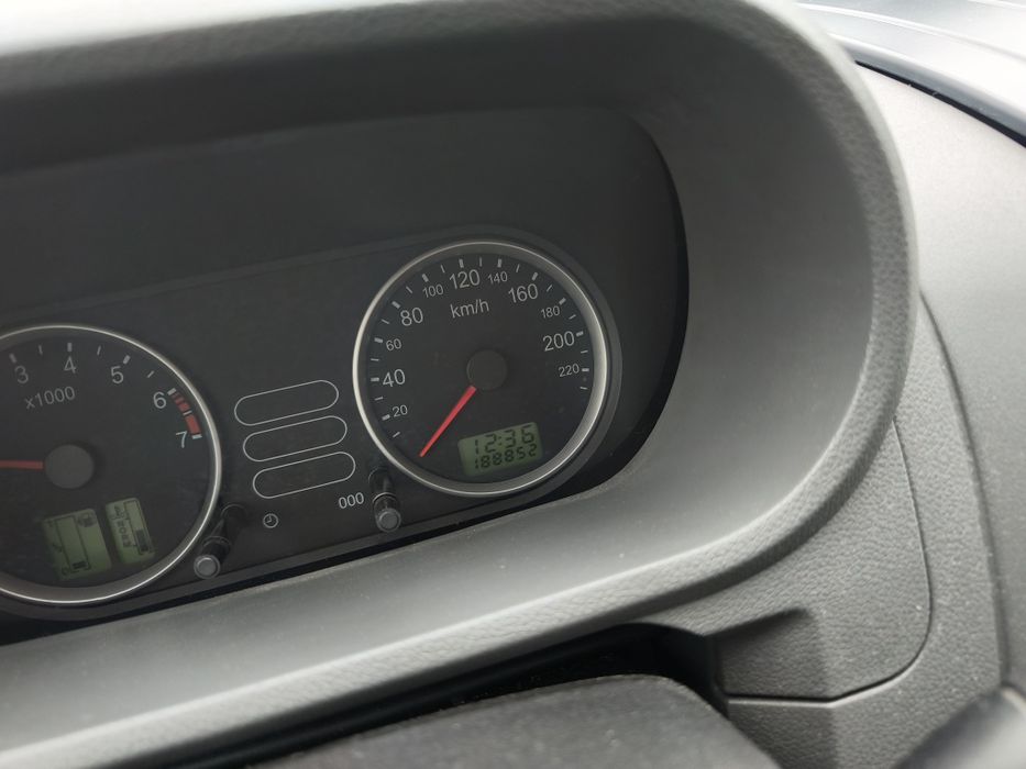 Ford Fusion 2004r 1.6benzyna