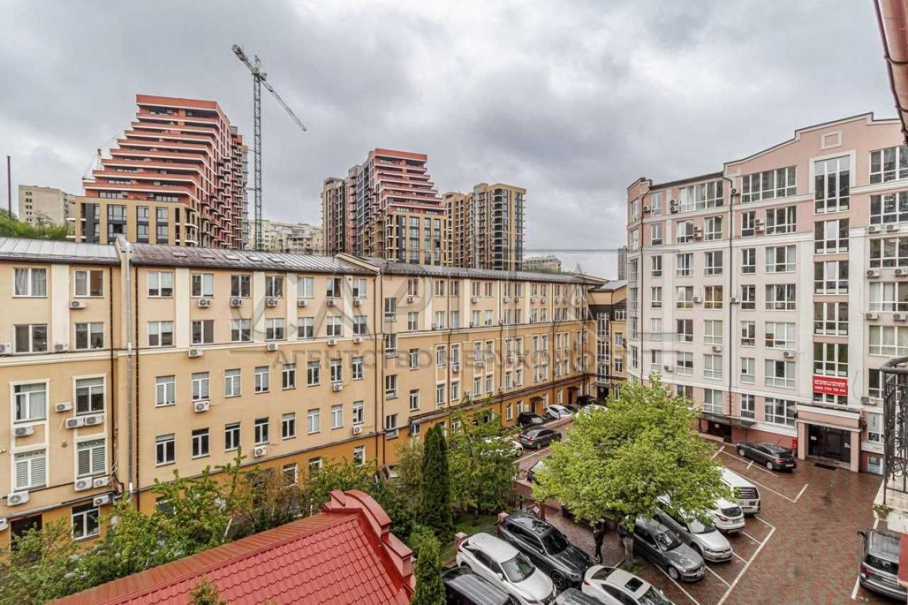 Продаж офісу, вул. Глибочинська 40, 177м2