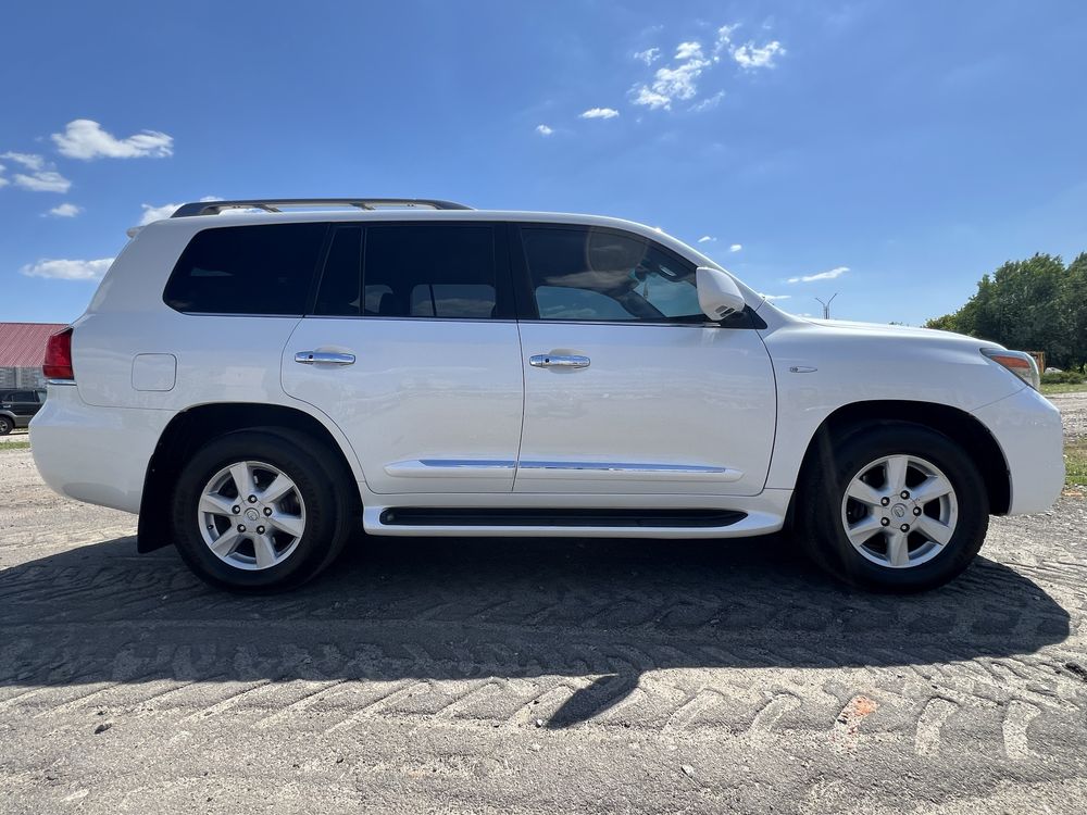 Lexus LX 570  2010 р.в