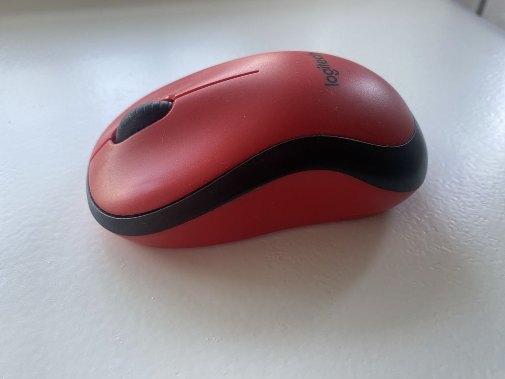 Logitech M220 бездротова
