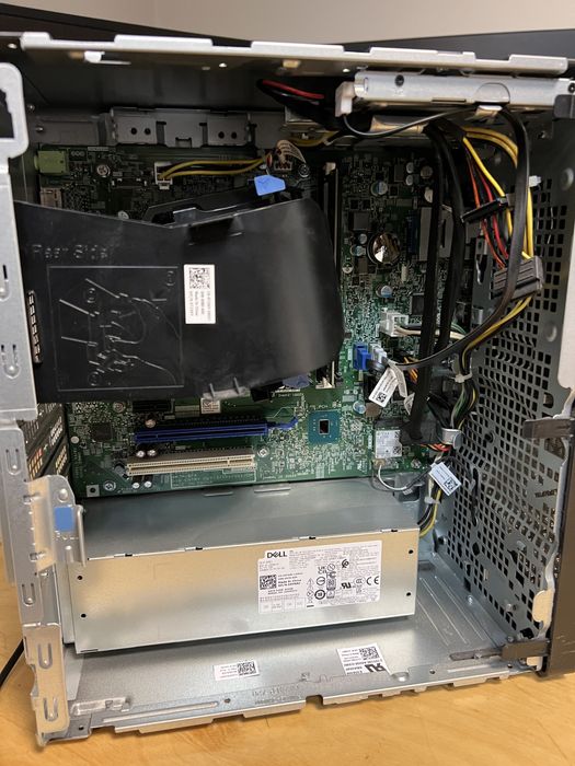 Dell Vostro 3888 i3-10th Windows 11 pro