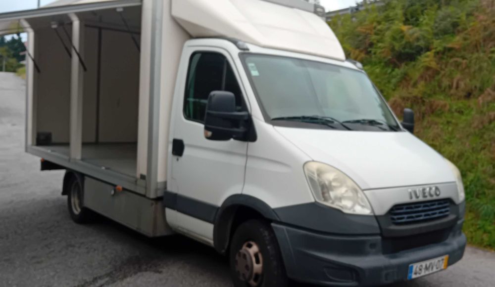 Iveco 35c17 contentor