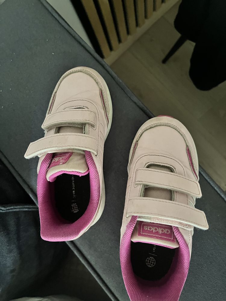 Buty dziewczęce Adidas r. 27