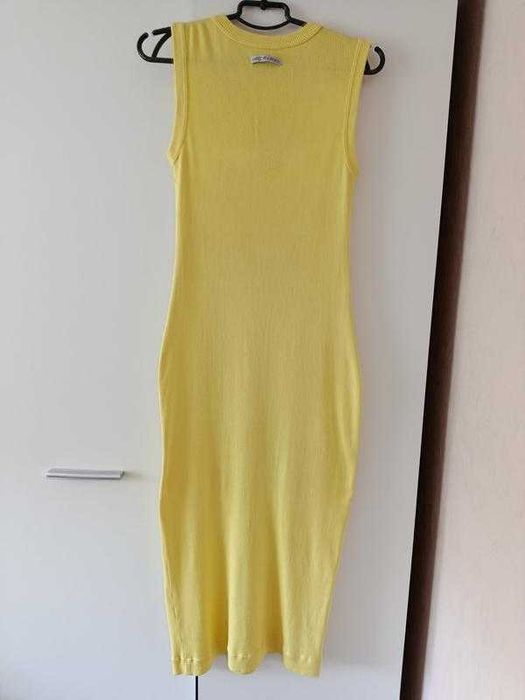 Marc Cain сукня в рубчик розмір N3