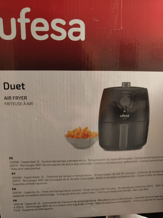Fritadeira Airfryer Ufesa 2L