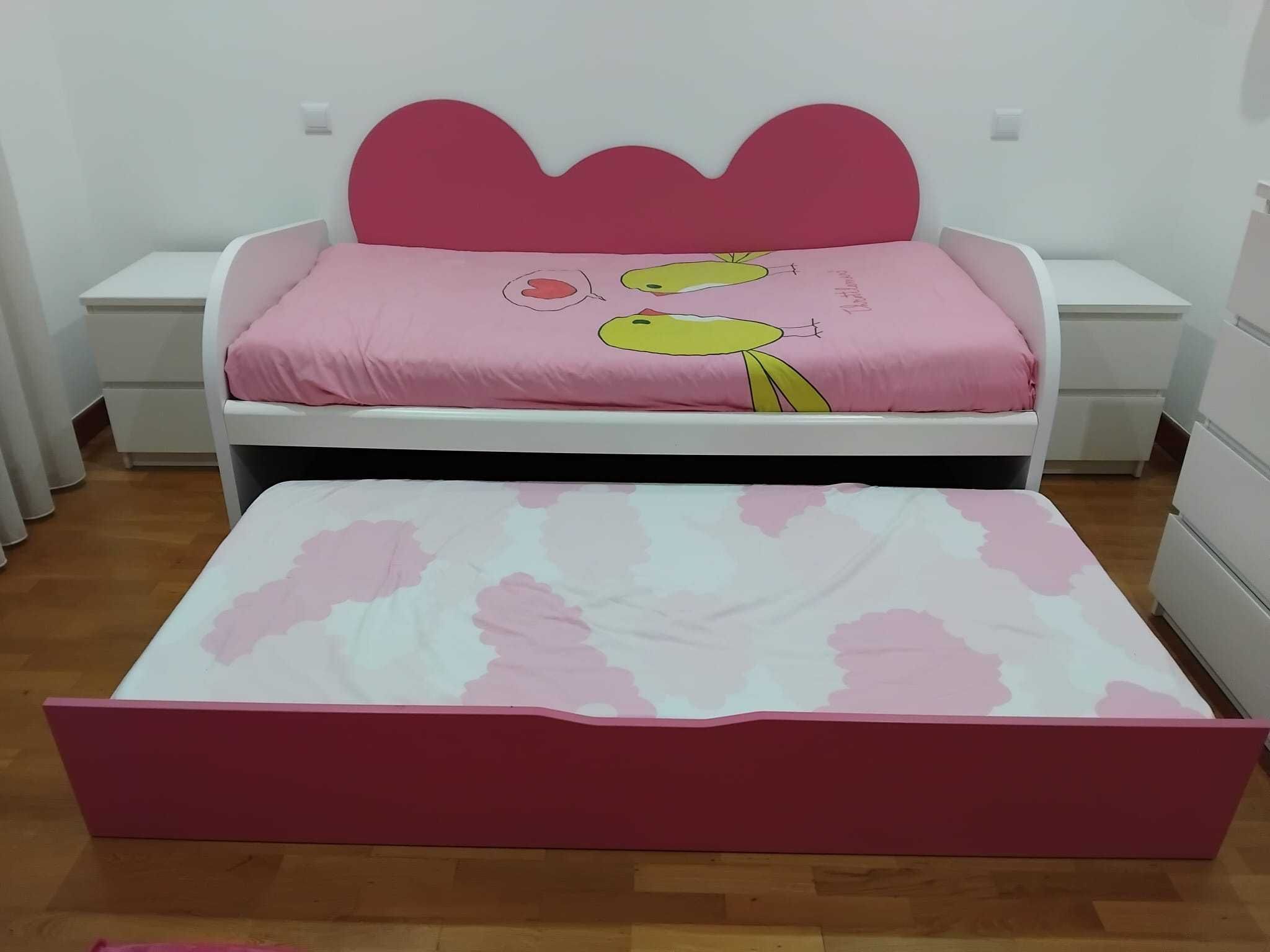 Quarto completo menina