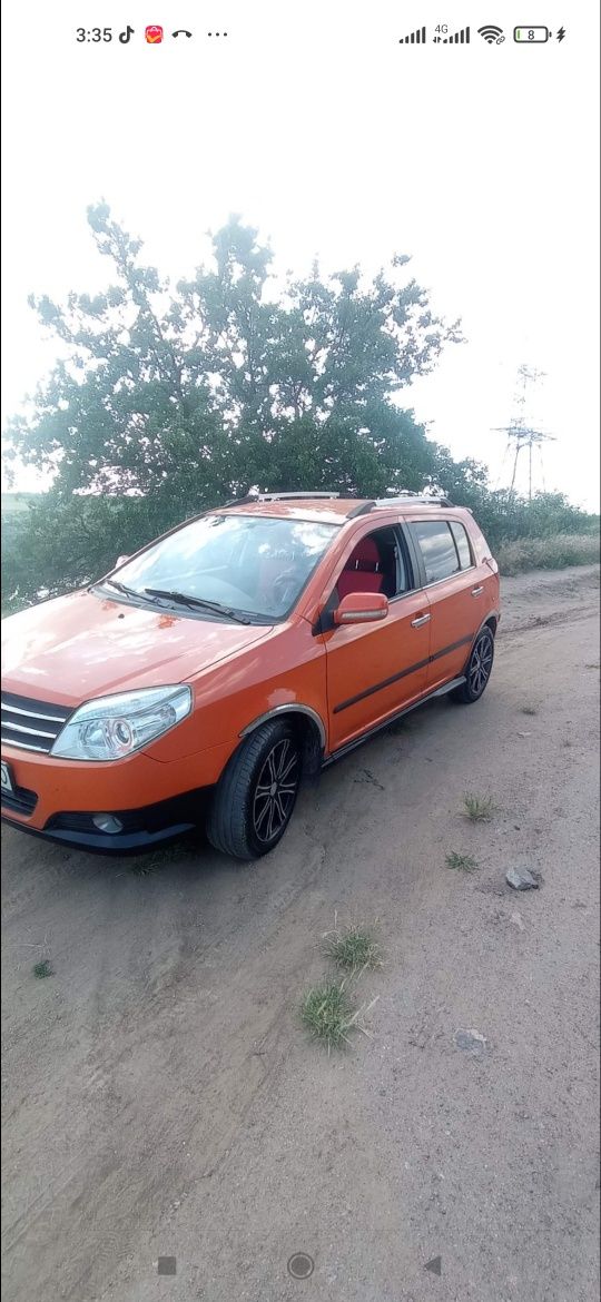 Geely mk Kross 2013г.113т.пробег,газ.бензин
